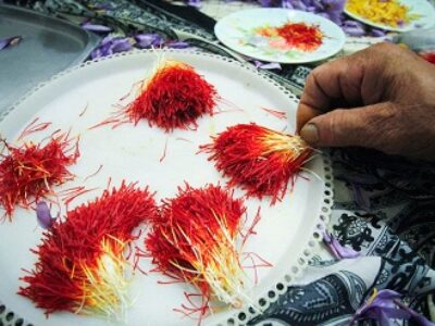 انواع زعفران اصیل ایرانی در مشهد