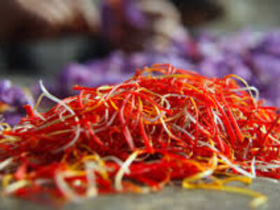 صادرات زعفران نگین پوشال ایرانی